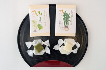 みこげ抹茶糖／みこげ生姜糖　各200円